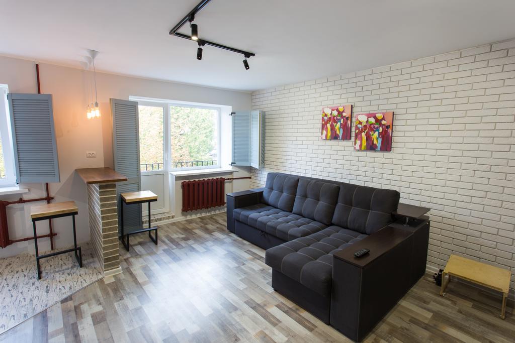 Loft Apartment Near Botanical Garden Kharkiv Eksteriør bilde
