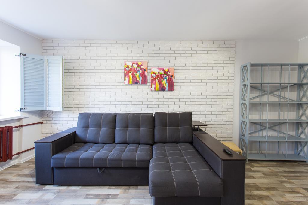 Loft Apartment Near Botanical Garden Kharkiv Eksteriør bilde
