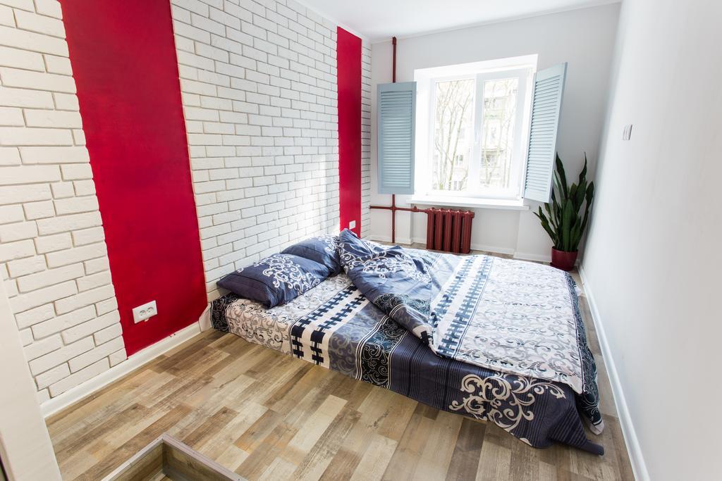 Loft Apartment Near Botanical Garden Kharkiv Eksteriør bilde